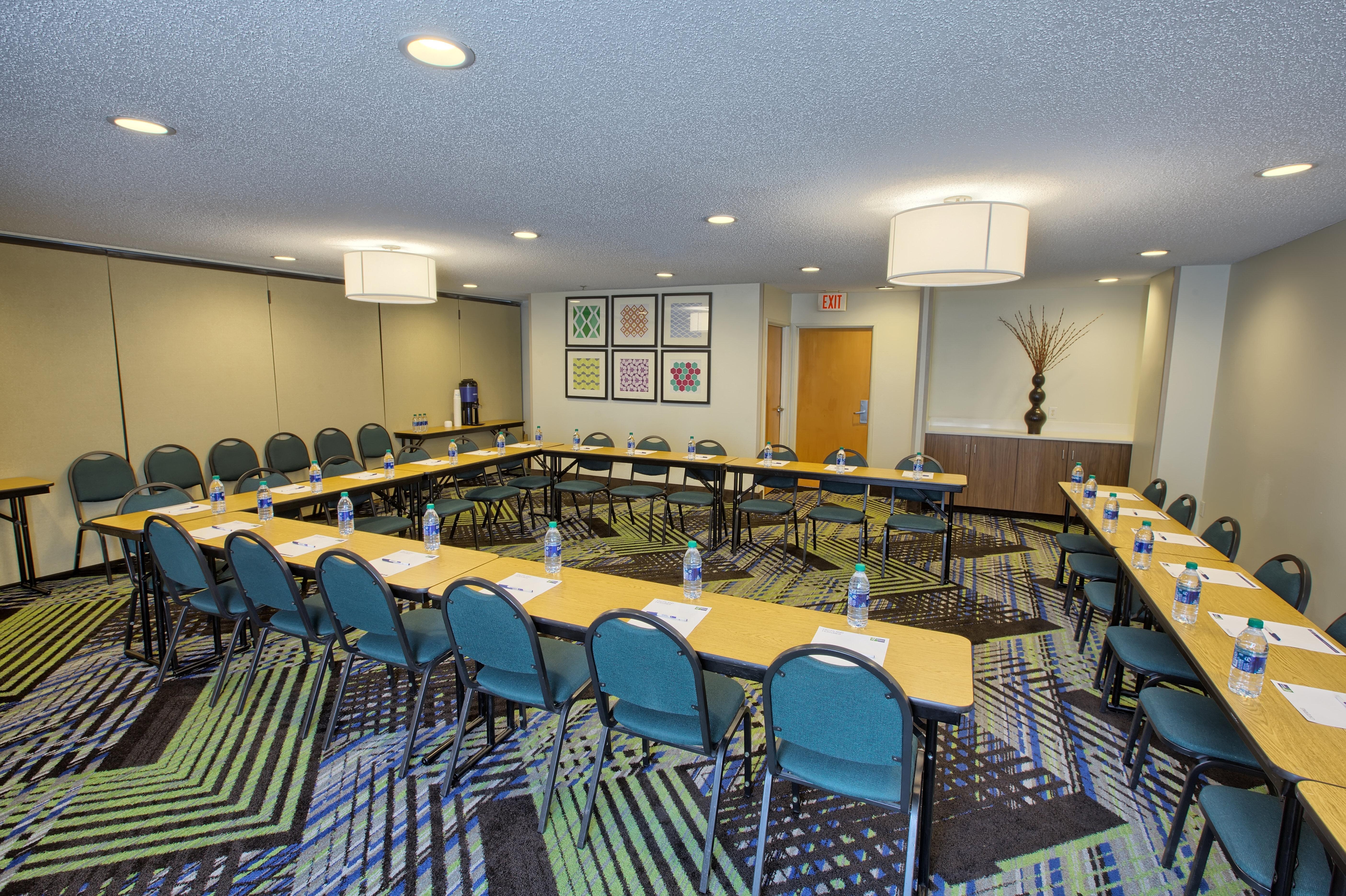 Holiday Inn Express Hotel & Suites Raleigh North - Wake Forest, An Ihg Hotel מראה חיצוני תמונה