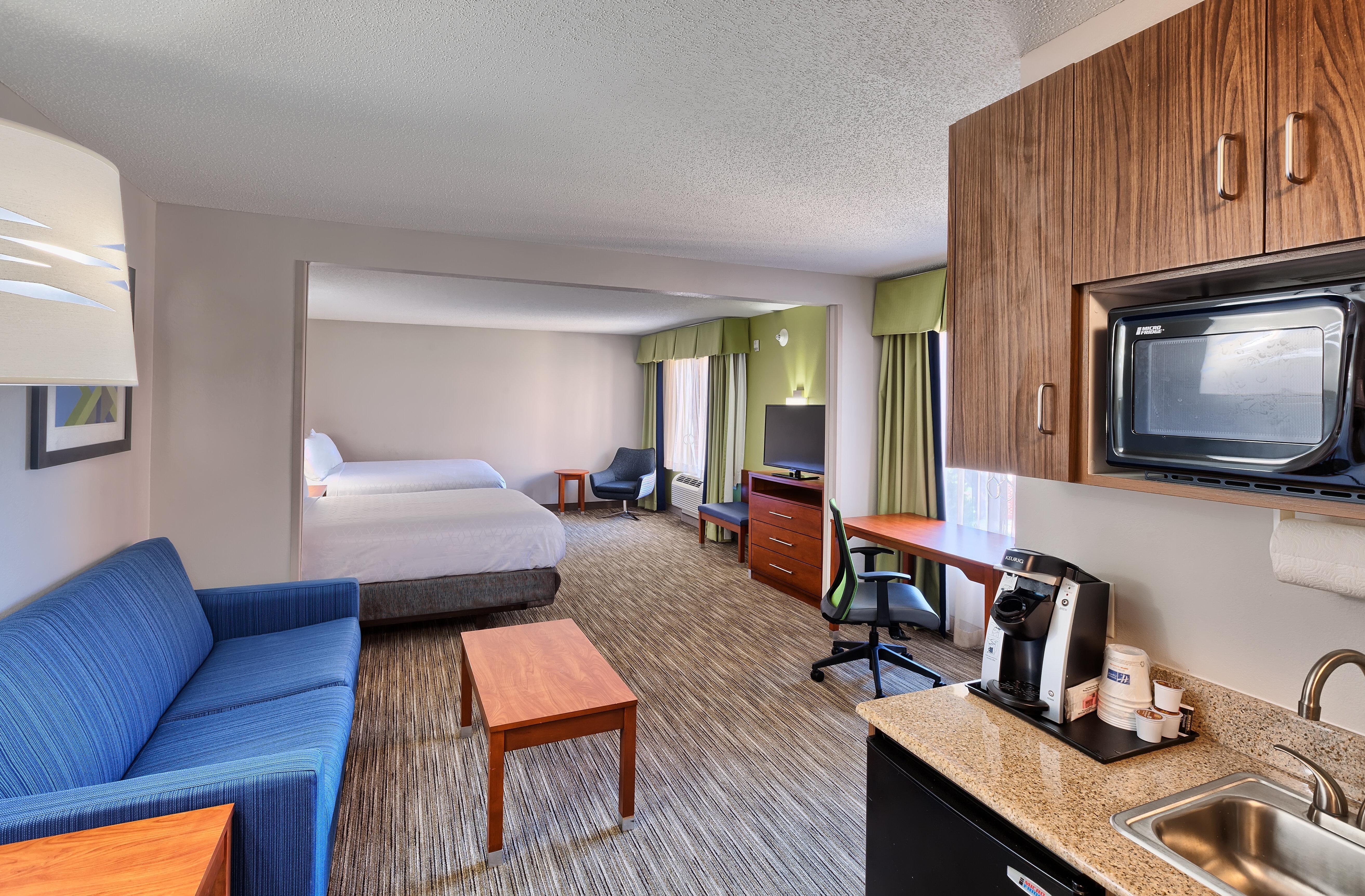 Holiday Inn Express Hotel & Suites Raleigh North - Wake Forest, An Ihg Hotel מראה חיצוני תמונה